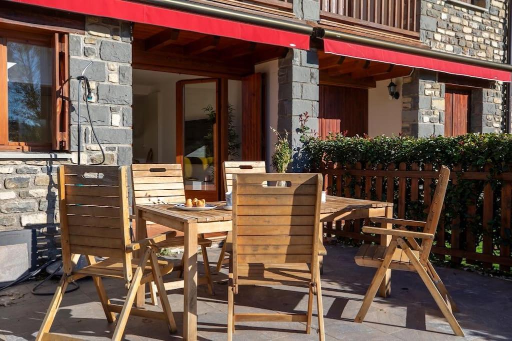Casa Nieves Apartment Villanua Ngoại thất bức ảnh